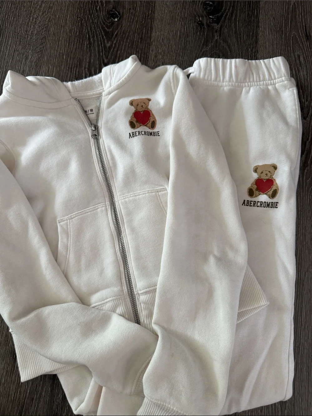 abercrombie kids White Fleece Sweatpants & Zip Hoodie Set with Bear Patch